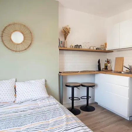 Charming Of 14m In The Heart Of